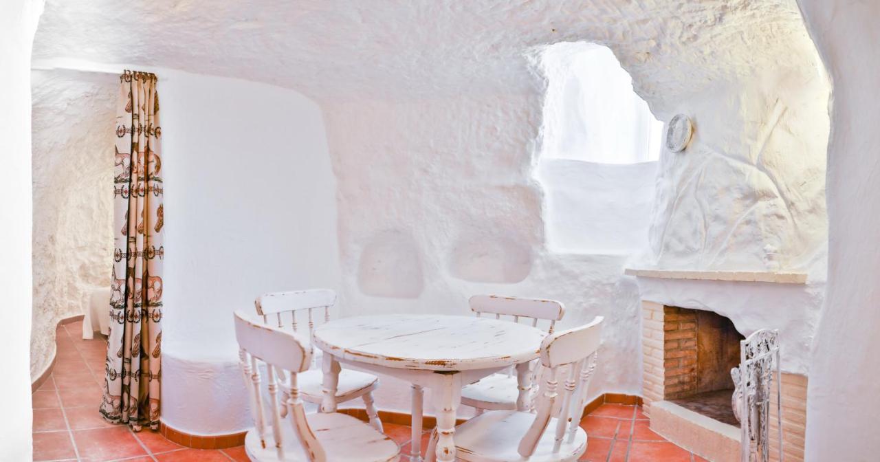 Гостевой дом Casas Cueva Molino Fuencaliente Уэскар Экстерьер фото